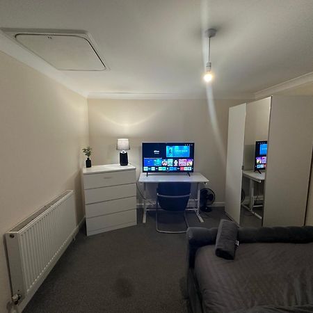 Relaxing Double Rooms In A Beautiful House Ипсвич Экстерьер фото